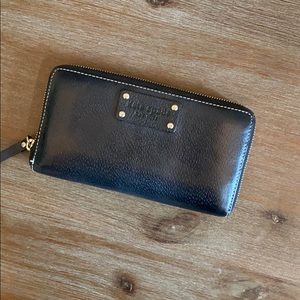 Kate Spade ♠️ Large Leather Wallet